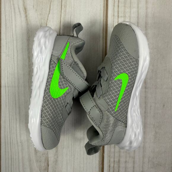 nike revolution‎ toddler shoes 7C - Picture 3 of 6